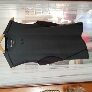 Under Armour HeatGear sleeveless compression tank, L, grey